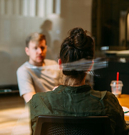 Image by charlesdeluvio