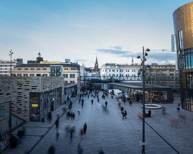 Image by Simon Wierzba