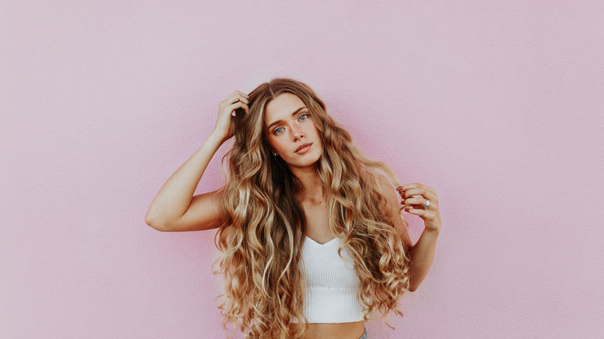 Tips to Keep Your Hair Color Vibrant Between Salon Visits