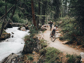 E-MountainBike, Trekking & Fun al Parco 5Vette