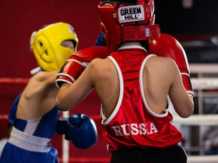 Quelles sont les différences entre la boxe anglaise et le Muay Thaï ?