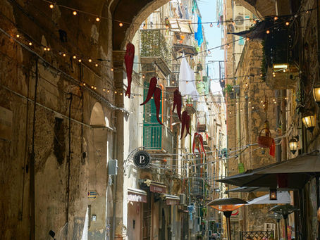 How Naples Tricked Me Into Practicing Radical Acceptance