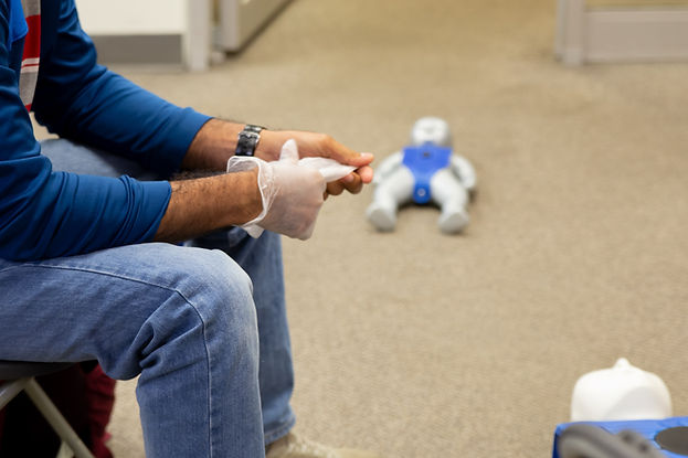Heartsaver classes in Chicago with Mathis CPR Kares