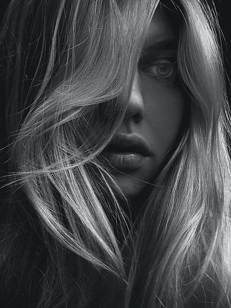 Image by Alexander Krivitskiy