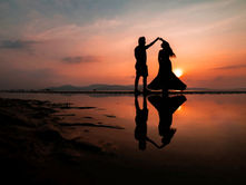 Ibiza pour les amoureux : les expériences romantiques à vivre à deux