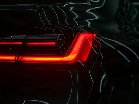 Wosk samochodowy – Dlaczego warto go stosować i jak wybrać odpowiedni?