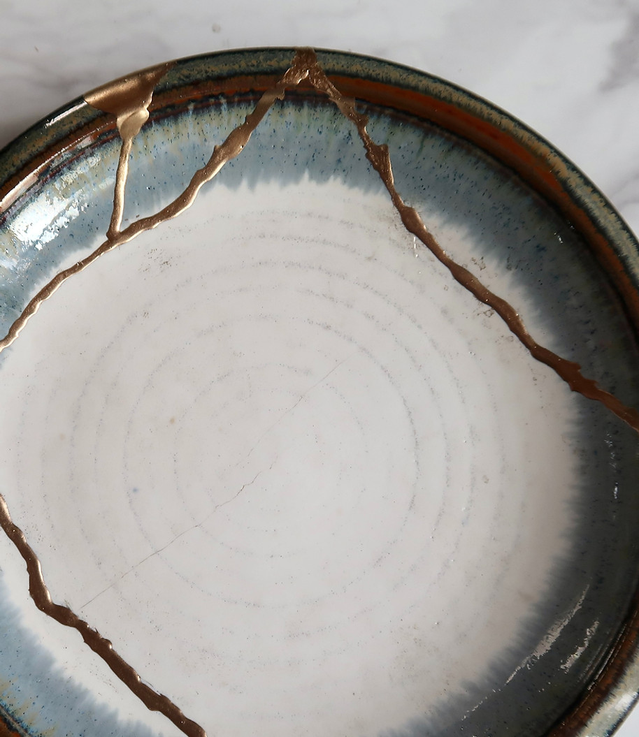 Image by Riho Kitagawa | Kinsukiroi | Cracked Bean Roastery Logo | Ethical coffee | Social Enterprise in Sunderland | Coffee Roastery Sunderland