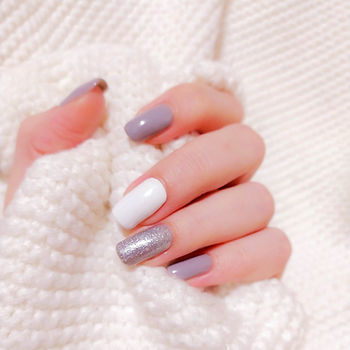 Pose d'ongle semi permanent couleur