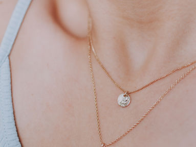 How to Store Jewelry (No Tangles, No Tarnish)