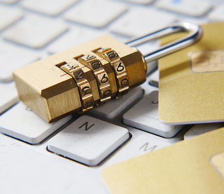 Combination padlock