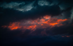Image by Marek Piwnicki