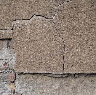 cracked exterior finishes