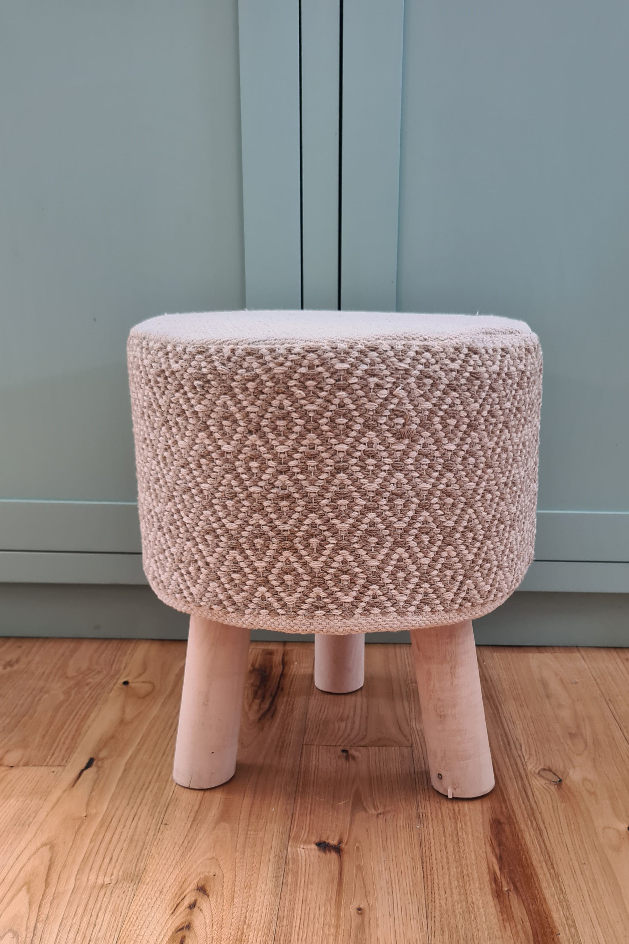 Mesa lateral de madera