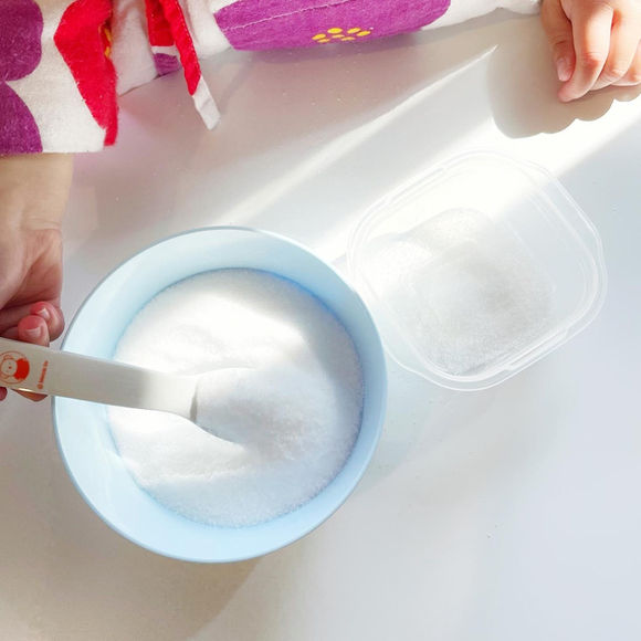 Salt Color Mixing Step 2