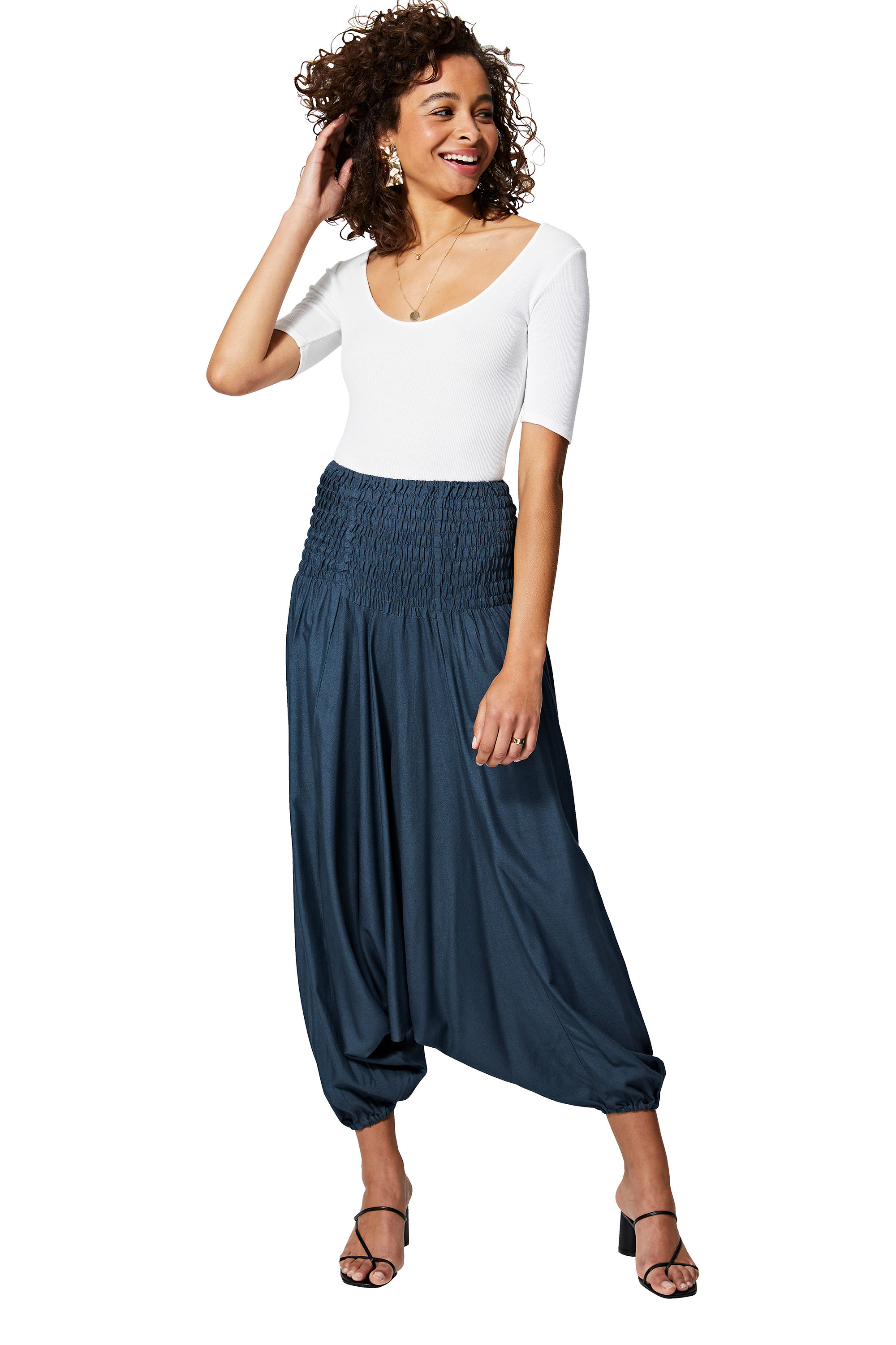 <em>Pantalones</em> de mujer gris